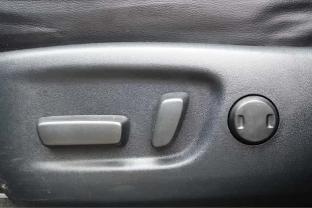 Toyota RAV4 (2019) thumbnail 9
