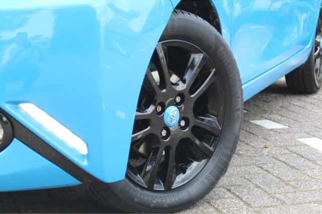 Toyota Aygo (2016) thumbnail 3