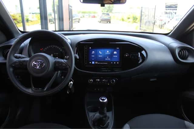 Toyota Aygo (2024) thumbnail 2