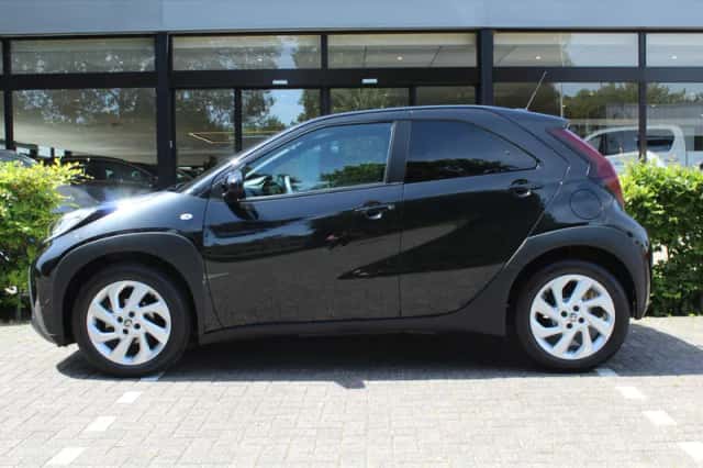 Toyota Aygo (2024) thumbnail 5