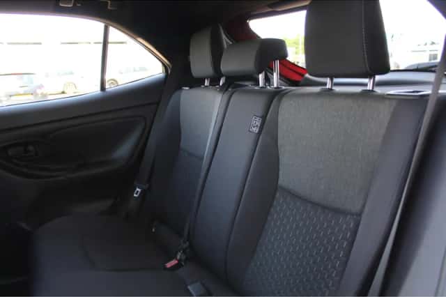 Toyota Yaris (2025) thumbnail 6
