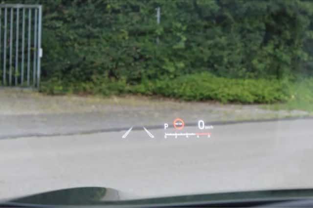 Toyota Yaris (2023) thumbnail 4