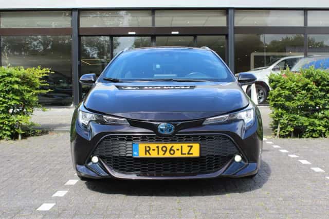 Toyota Corolla (2019) thumbnail 3