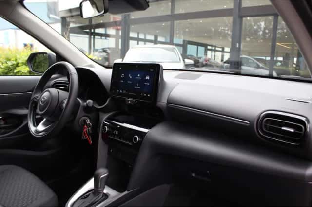 Toyota Yaris (2025) thumbnail 6