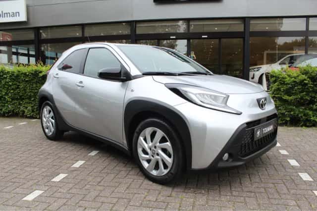 Toyota Aygo (2023) thumbnail 6