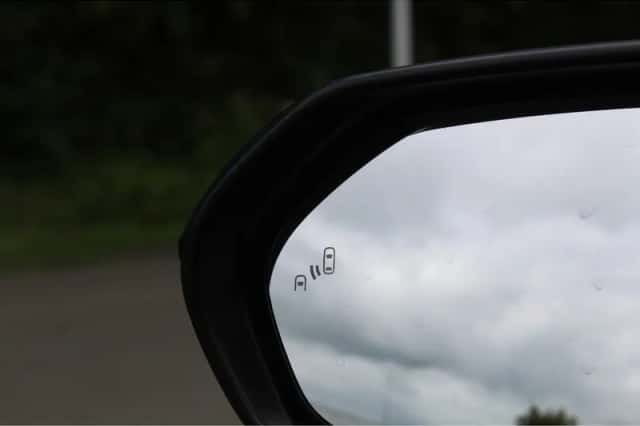 Toyota Yaris (2022) thumbnail 5