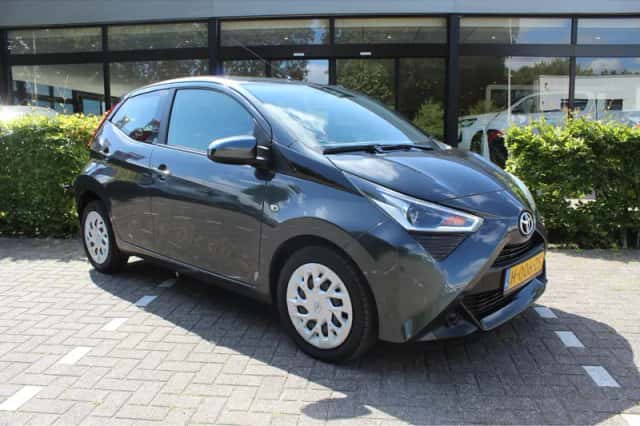 Toyota Aygo (2020) thumbnail 6