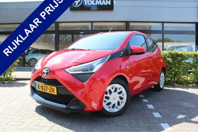 Toyota Aygo (2021) thumbnail 1