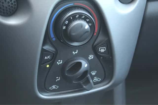 Toyota Aygo (2021) thumbnail 6