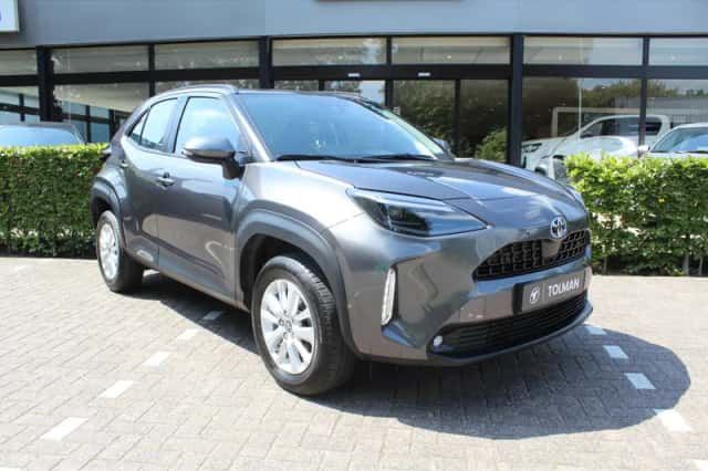 Toyota Yaris (2023) thumbnail 6