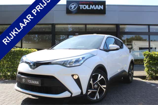 Toyota C-HR (2022) thumbnail 1