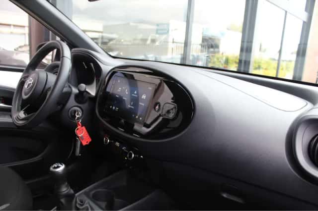 Toyota Aygo X (2025) thumbnail 2