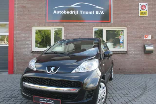 Peugeot 107 (2012) thumbnail 1