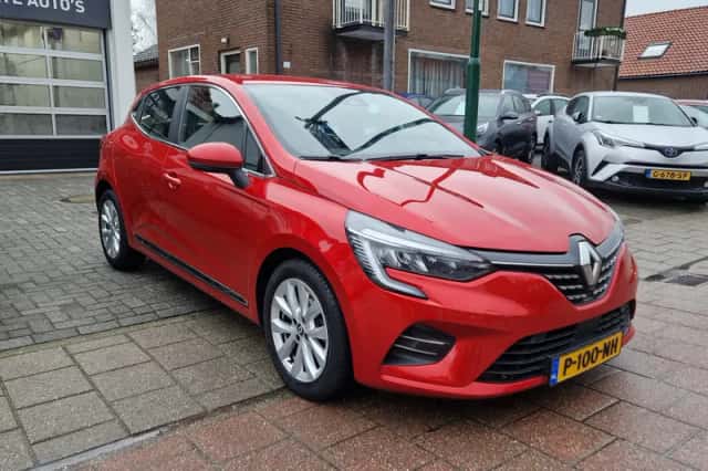 Renault Clio (2022) thumbnail 5