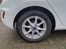 Ford Fiesta (2022) thumbnail 18
