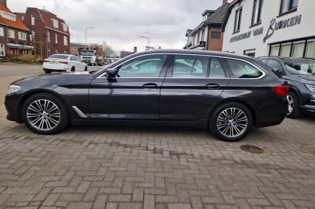 BMW 5-Serie (2019) thumbnail 4