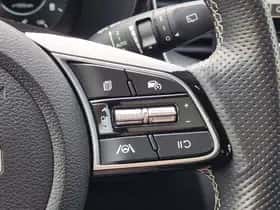 Kia Ceed (2022) thumbnail 18