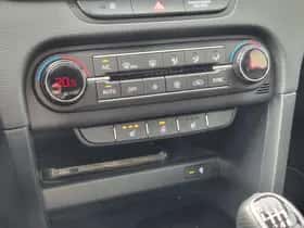 Kia Ceed (2022) thumbnail 28