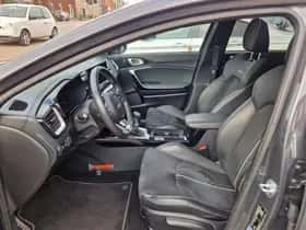 Kia Ceed (2022) thumbnail 5