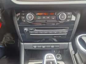 BMW X1 (2015) thumbnail 13