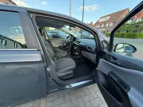Opel Corsa (2015) thumbnail 22