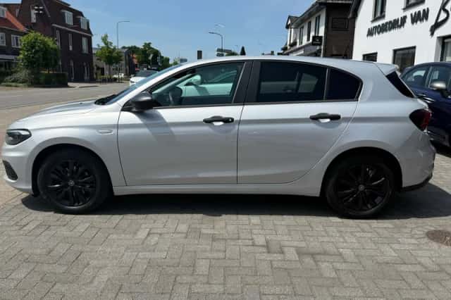 Fiat Tipo (2020) thumbnail 4