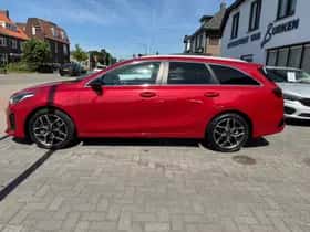 Kia Ceed Sportswagon (2021) thumbnail 4