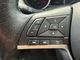 Nissan Micra (2018) thumbnail 13