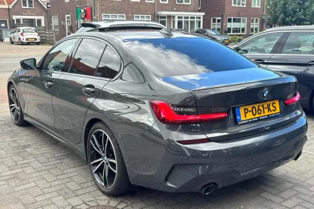 BMW 3-Serie (2022) thumbnail 3