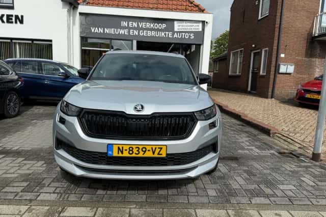 Škoda Kodiaq (2022) thumbnail 2