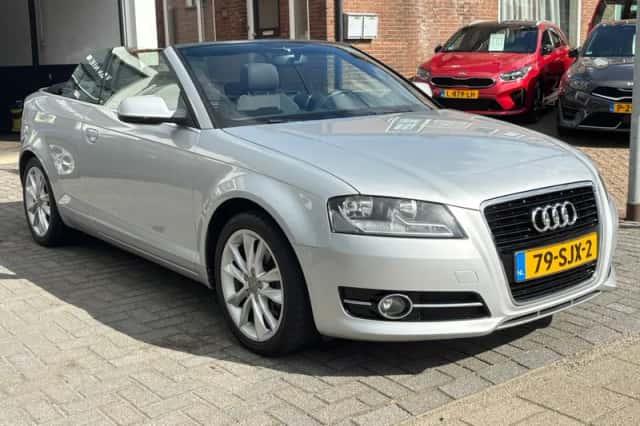 Audi A3 (2011) thumbnail 3