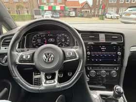 Volkswagen Golf (2018) thumbnail 15