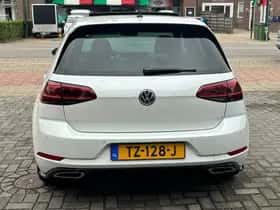 Volkswagen Golf (2018) thumbnail 4