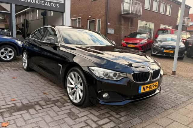 BMW 4-Serie (2017) thumbnail 3