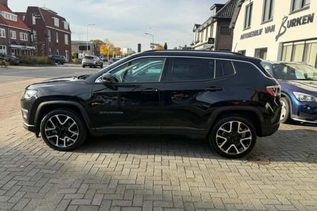 Jeep Compass (2020) thumbnail 4