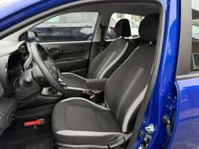 Hyundai i10 (2022) thumbnail 10