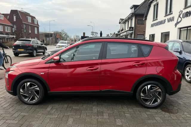 Hyundai Bayon (2022) thumbnail 2