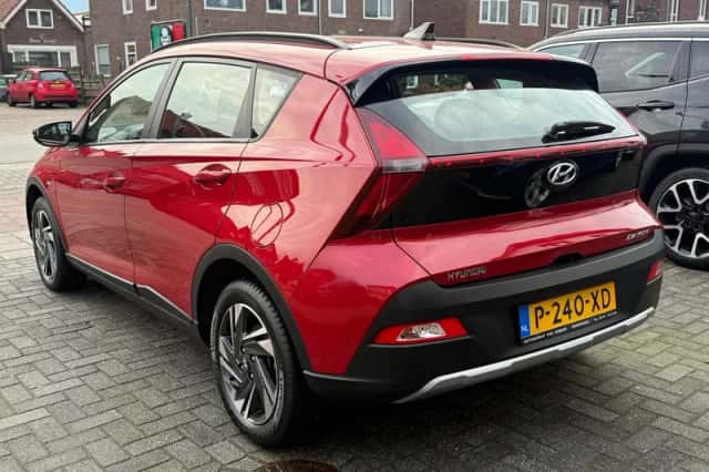 Hyundai Bayon (2022) thumbnail 3