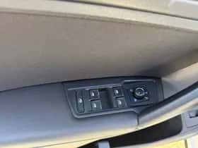 Volkswagen Tiguan (2020) thumbnail 13