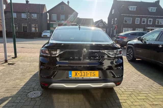 Renault Arkana (2024) thumbnail 5