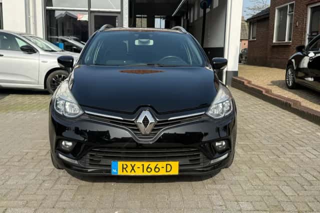 Renault Clio (2017) thumbnail 2
