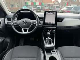 Renault Arkana (2023) thumbnail 24