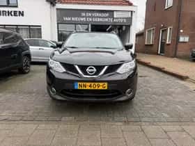 Nissan Qashqai (2017) thumbnail 2