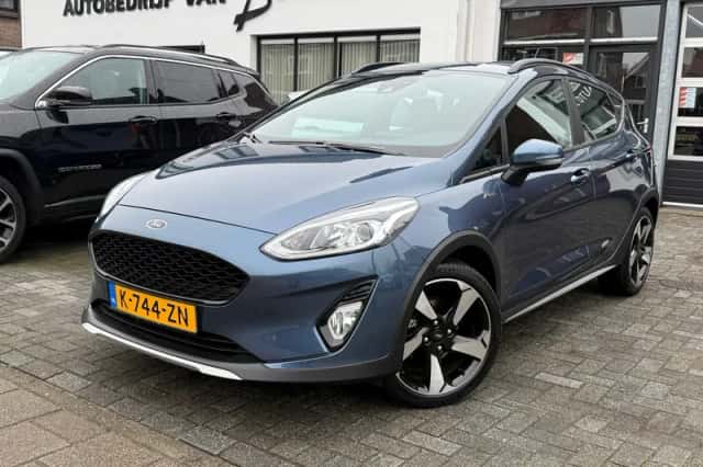 Ford Fiesta (2021) thumbnail 1