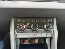 Škoda Karoq (2021) thumbnail 23