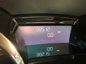 Renault Clio (2014) thumbnail 16