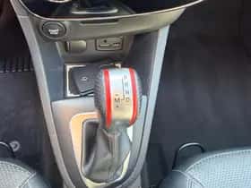 Renault Clio (2014) thumbnail 19