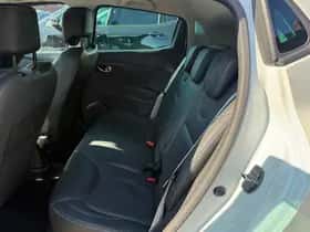 Renault Clio (2014) thumbnail 24