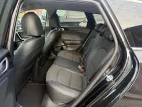 Kia Ceed Sportswagon (2024) thumbnail 25