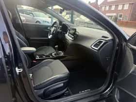 Kia Ceed Sportswagon (2024) thumbnail 28
